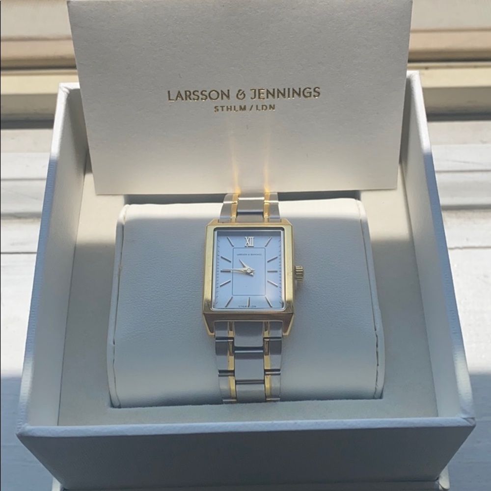 WeWoreWhat x Larsson & Jennings Boyfriend …